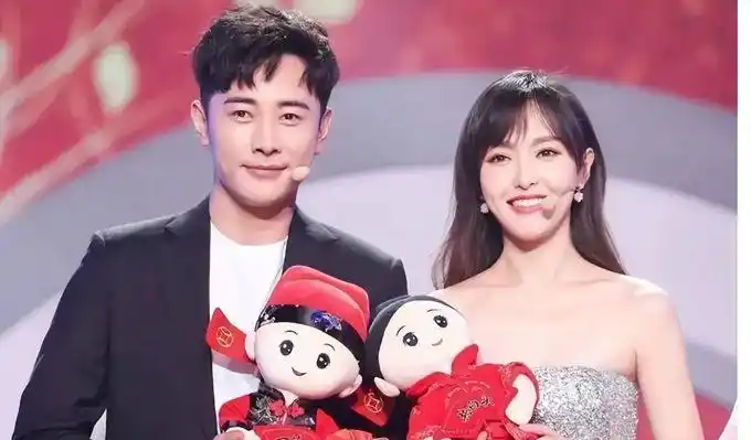 娱乐圈模范夫妻_明星配偶爱情故事_娱乐圈夫妻有哪些照片