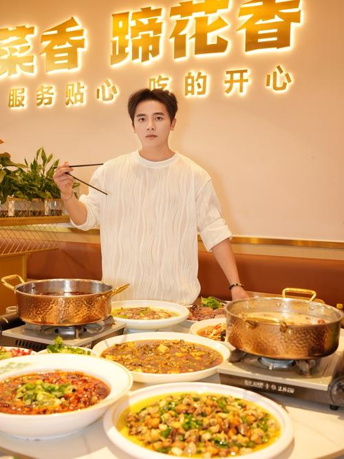 明星跨界开餐馆，烟火气里的另一面人生