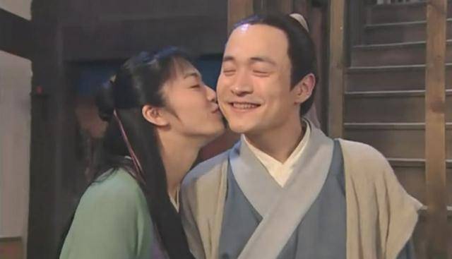 娱乐圈负面新闻洗白_哪些曾经黑料很多的明星被洗白,_贾静雯绯闻事件回顾